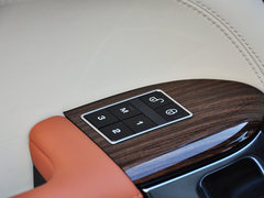 揽胜运动 2015款 3.0 V6 SC锋尚创世版