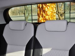 索兰托 2015款 索兰托 2.4L GDI 汽油4WD精英版 7座 国V