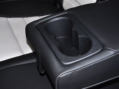 索兰托 2015款 索兰托 2.4L GDI 汽油4WD精英版 7座 国V