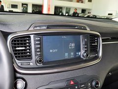 索兰托 2015款 索兰托 2.4L GDI 汽油4WD精英版 7座 国V