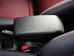 英伦 C5 2015款 1.5L 手动 两厢进取型