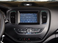 英伦 C5 2015款 1.5L 手动 两厢进取型