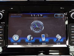 吉利EC8 2015款 2.0L 自动 尊贵型