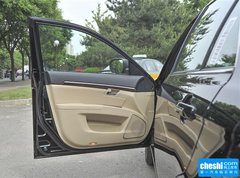 吉利EC8 2015款 2.0L 自动 精英型