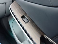 纳5 2015款 1.8T 自动 旗舰型