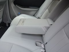 纳5 2015款 1.8T 自动 旗舰型