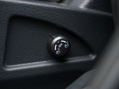 大7 SUV 2015款 2.2T 自动 两驱智慧型