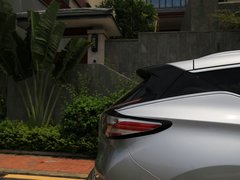 楼兰 2015款 2.5 XV四驱混动旗舰版