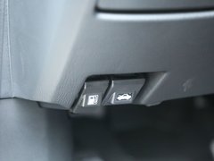 阿特兹 2015款 2.5L 蓝天运动版