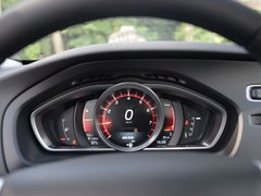 沃尔沃V40 2016款 2.0T T4 智雅版