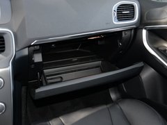 沃尔沃V40 2016款 2.0T T4 智雅版