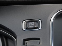 沃尔沃V40 2016款 2.0T T4 智雅版