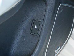 哈弗H9 2017款 2.0T 汽油四驱舒适型 5座