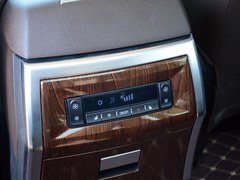 风行CM7 2018款 2.0T 自动旗舰型