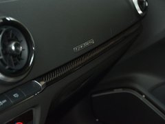 奥迪RS3 2017款 RS 3 2.5T Limousine