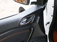 宝骏310 2017款 1.5L 自动豪华型