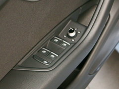 奥迪A4L 2018款 30周年年型 40 TFSI 进取型