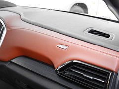 中华V6 2018款 1.5T 自动纪念型