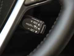 汉兰达 2018款 2.0T 四驱尊贵版 7座