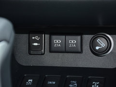 汉兰达 2018款 2.0T 四驱豪华版 7座