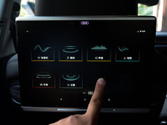 奥迪A8 2018款 A8L 55 TFSI quattro尊贵型