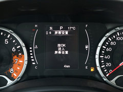 自由侠 2018款 互联大屏版 180T 自动高能版
