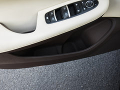 英菲尼迪QX50 2018款 2.0T 四驱旗舰版