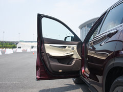 英菲尼迪QX50 2018款 2.0T 四驱旗舰版