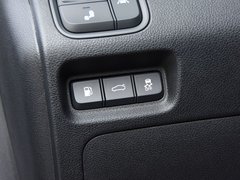 K5插电混动 2018款 2.0L 智尊版