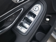 奔驰C级 2019款 C 260 L 运动版