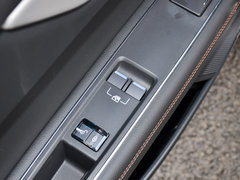捷豹XEL 2019款 2.0T 250PS 尊享版