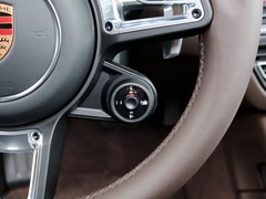 Macan 2020款 Macan Turbo 2.9T