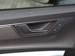 奥迪A6L 2019款 45 TFSI quattro 臻选动感型