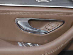 奔驰E级 2019款 E 260 L 运动型