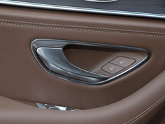 奔驰E级 2019款 改款 E 300 L 运动豪华型