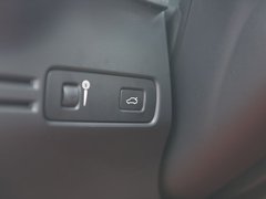 沃尔沃XC40 2020款 T5 四驱智雅运动版