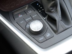 RAV4荣放 2020款 双擎  2.5L CVT两驱精英版