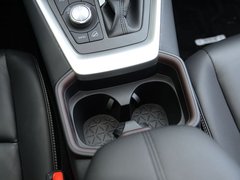 RAV4荣放 2020款 双擎  2.5L CVT两驱精英版