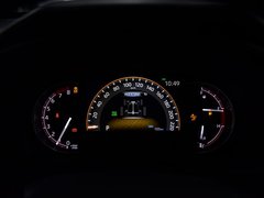 RAV4荣放 2020款 双擎  2.5L CVT两驱精英版