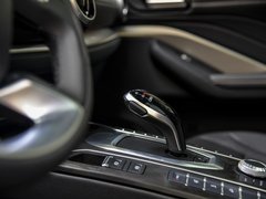 魏牌 VV6 2019款 2.0T 四驱旗舰型 国VI