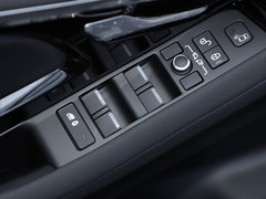 揽胜极光 2020款 249PS R-DYNAMIC S 首发运动定制版