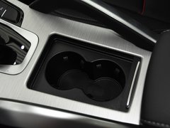 博越 2018款 1.8TD DCT两驱智联型4G互联版