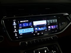 博越 2018款 1.8TD DCT两驱智联型4G互联版