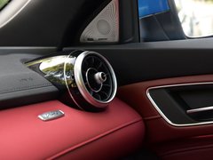 MG HS 2019款 30T 自动两驱Trophy超燃版 国VI