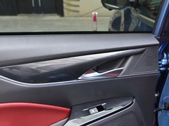上汽大通MAXUS D60 2019款 1.5T 自动极客全配版 7座