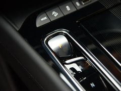 昂科旗 2020款 28T 两驱豪华型