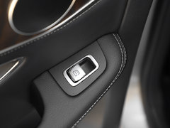奔驰GLC 2020款 GLC 300 L 4MATIC 动感型