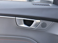 新宝骏RC-6 2019款 1.5T CVT 24小时在线豪华型