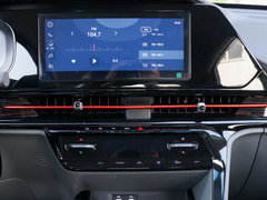 新宝骏RC-6 2019款 1.5T CVT 24小时在线豪华型
