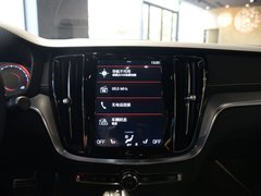 沃尔沃S60 2020款 T5 智雅运动版